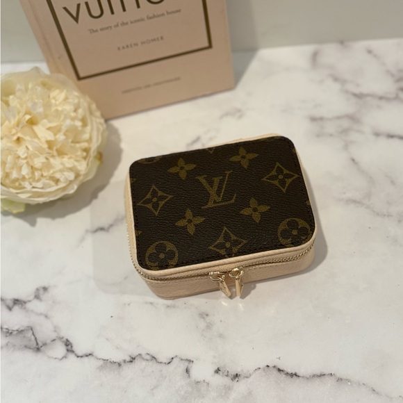 ❤️ Monogram Zippered Pill Case / Accessories Case / Jewelry Case HANDMADE ❤️ - Picture 8 of 11